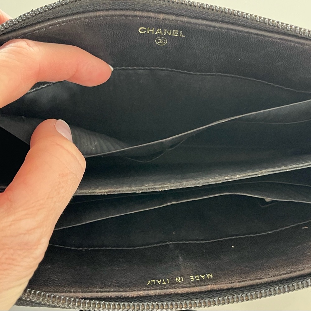 CHANEL Caviar Leather Black Timeless CC Zippy Long Wallet Organizer - Picture 6 of 14